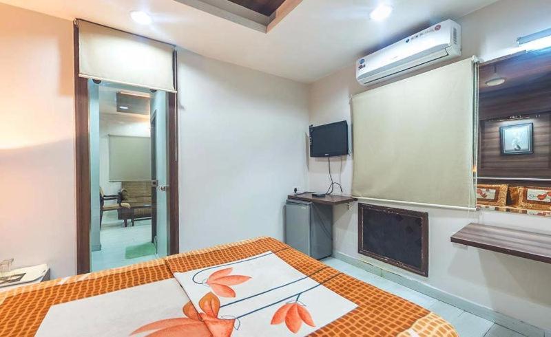 Hotel Tara International Hyderabad Exterior photo