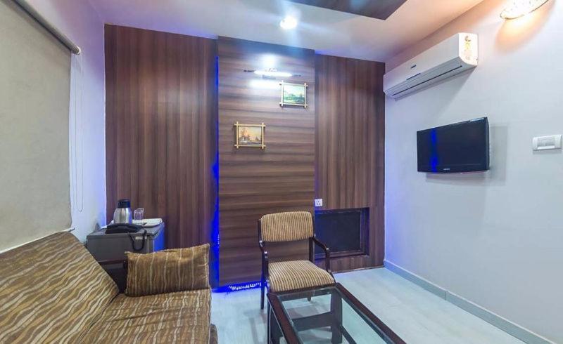 Hotel Tara International Hyderabad Exterior photo