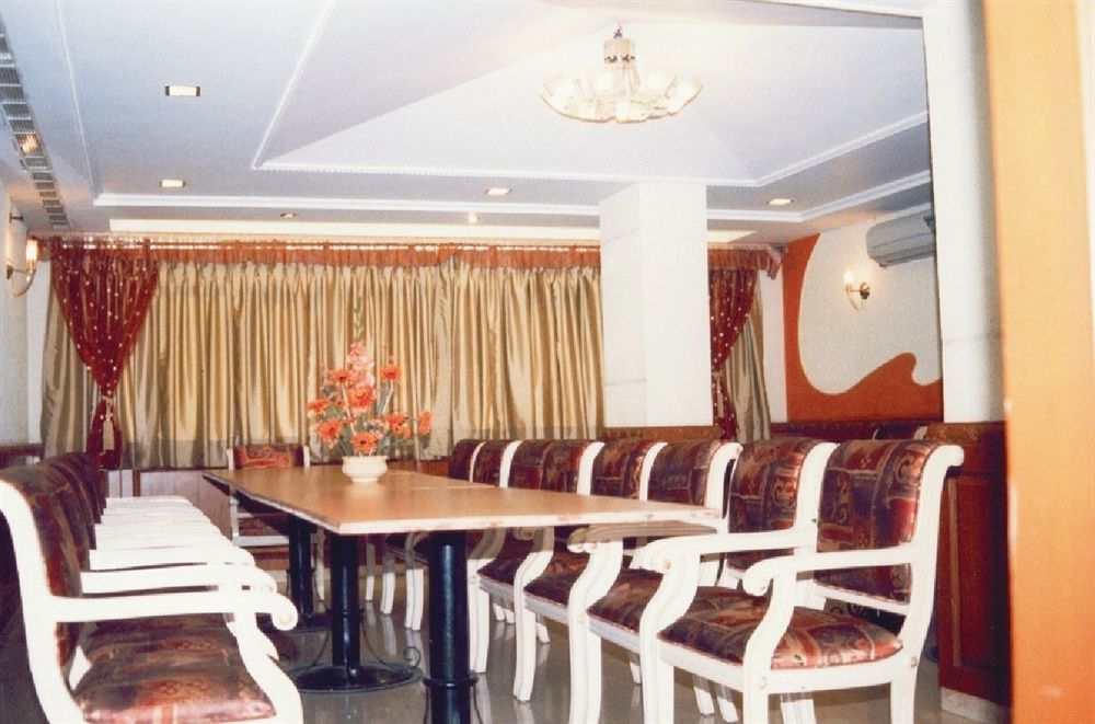 Hotel Tara International Hyderabad Exterior photo